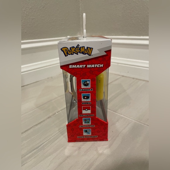 Pokemon Pikachu Smart Watch - Yellow - Picture 3 of 9
